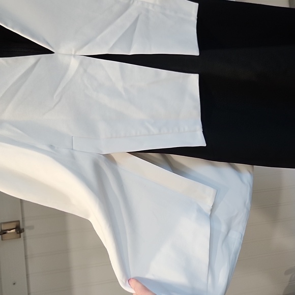 BCBG Short Cape Dress - Picture 2 of 6